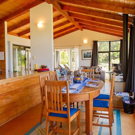 Hahei Hideaway - Hahei Holiday Home ภายนอก รูปภาพ